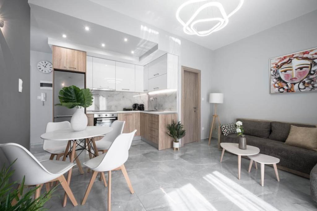 Soleggiato Minimal Apartment Thessaloniki Exterior photo
